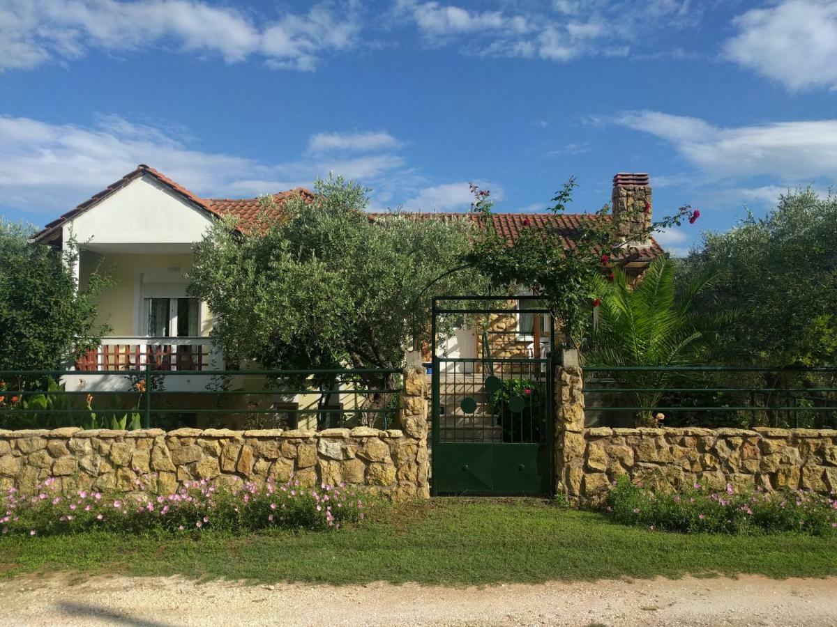 Villa House Christie à Chrysi Ammoudia Extérieur photo